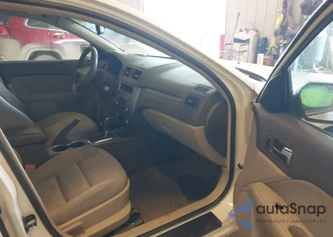 2010 Ford Fusion Se из США, поврежденный, VIN 3FAHP0HA3AR262257